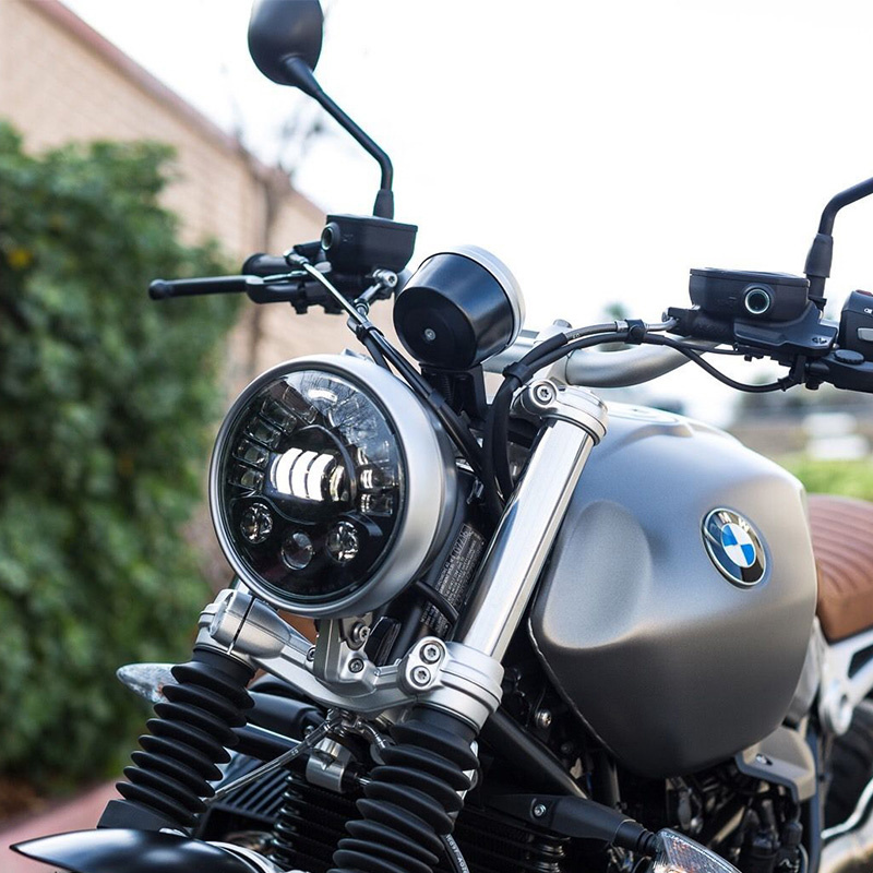 Faro a LED Rotondo Adattivo da - Universal Motorcycle Led Headlight Projector recensione e prezzo